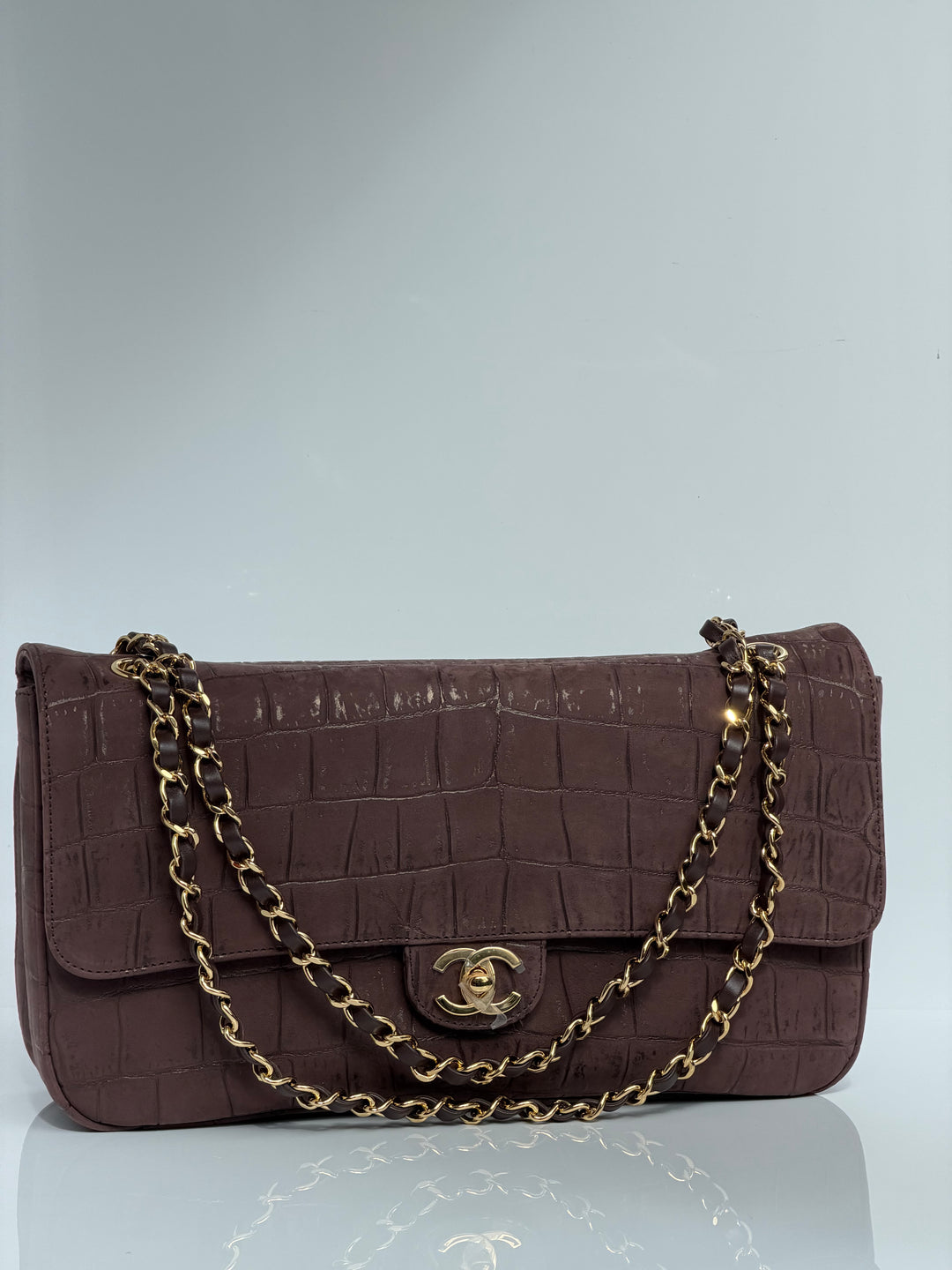 Chanel Maxi Flap Bag Brown Croc-Embossed Suede Calfskin Gold Tone Hardware 2026