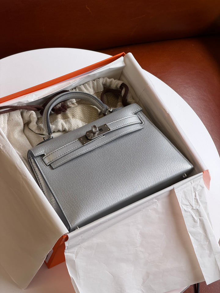 Hermes Mini Sellier Argent Silver Metallic Chevre Chamkilight Kelly 20