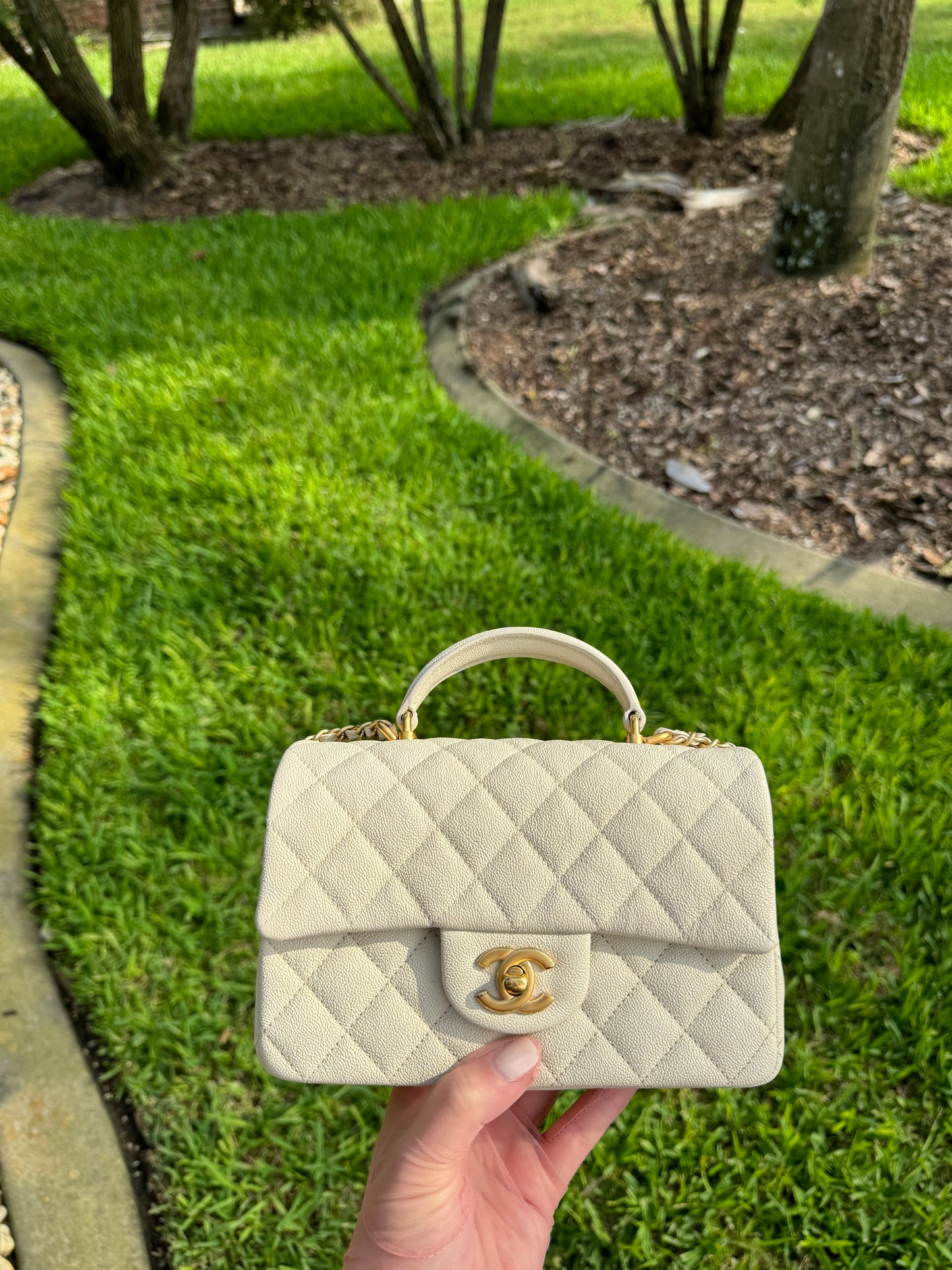 Chanel 21S Mini Light Beige Caviar Top Handle