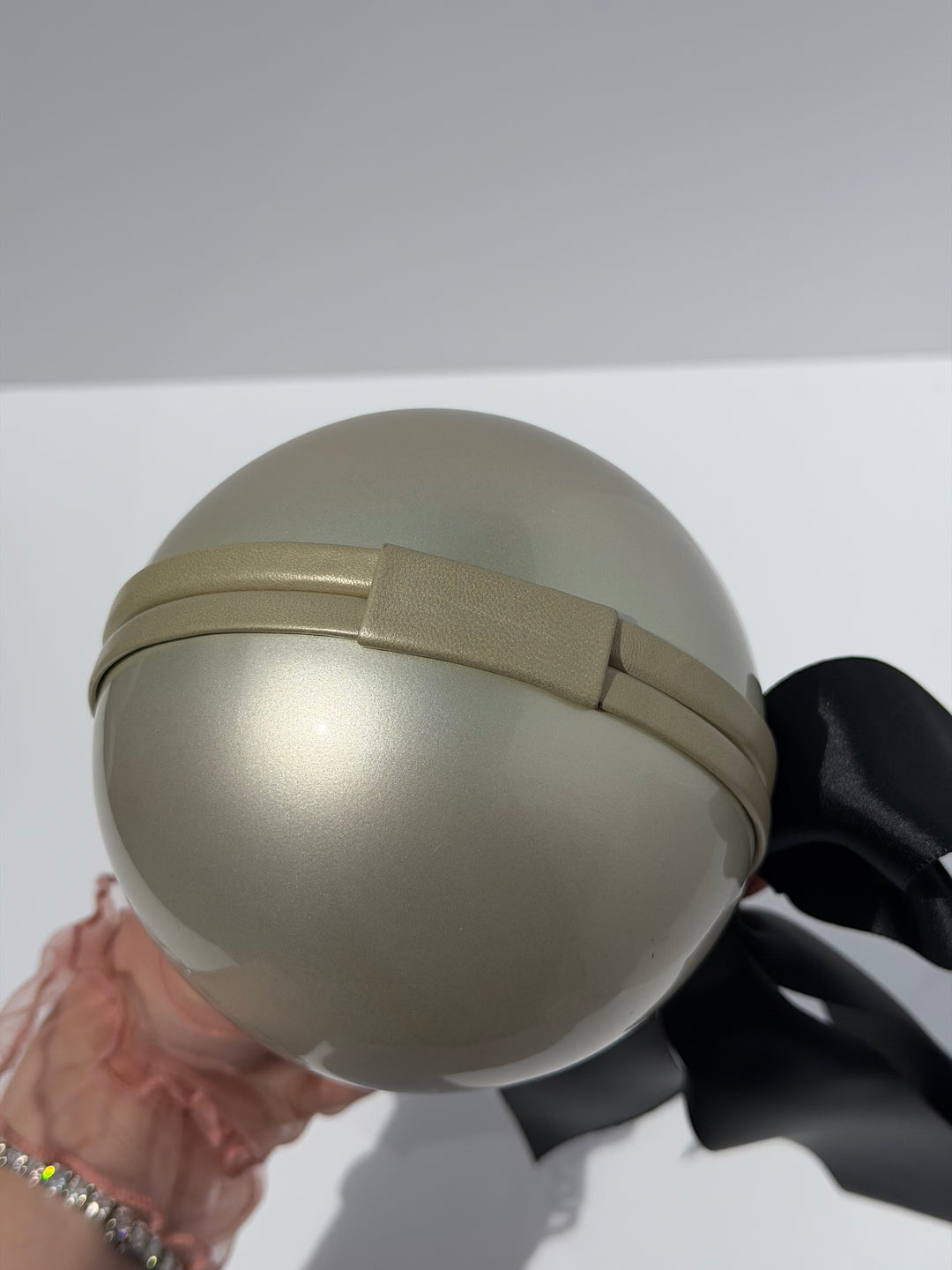 Chanel Runway Pearl Clutch Champagne Gold Lucite Black Ribbon Gold Hardware 2005