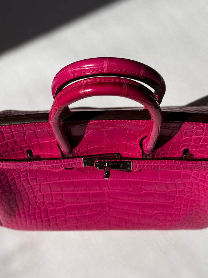 Hermès Birkin 25 Matte Alligator Rose Shocking Palladium Hardware 2019