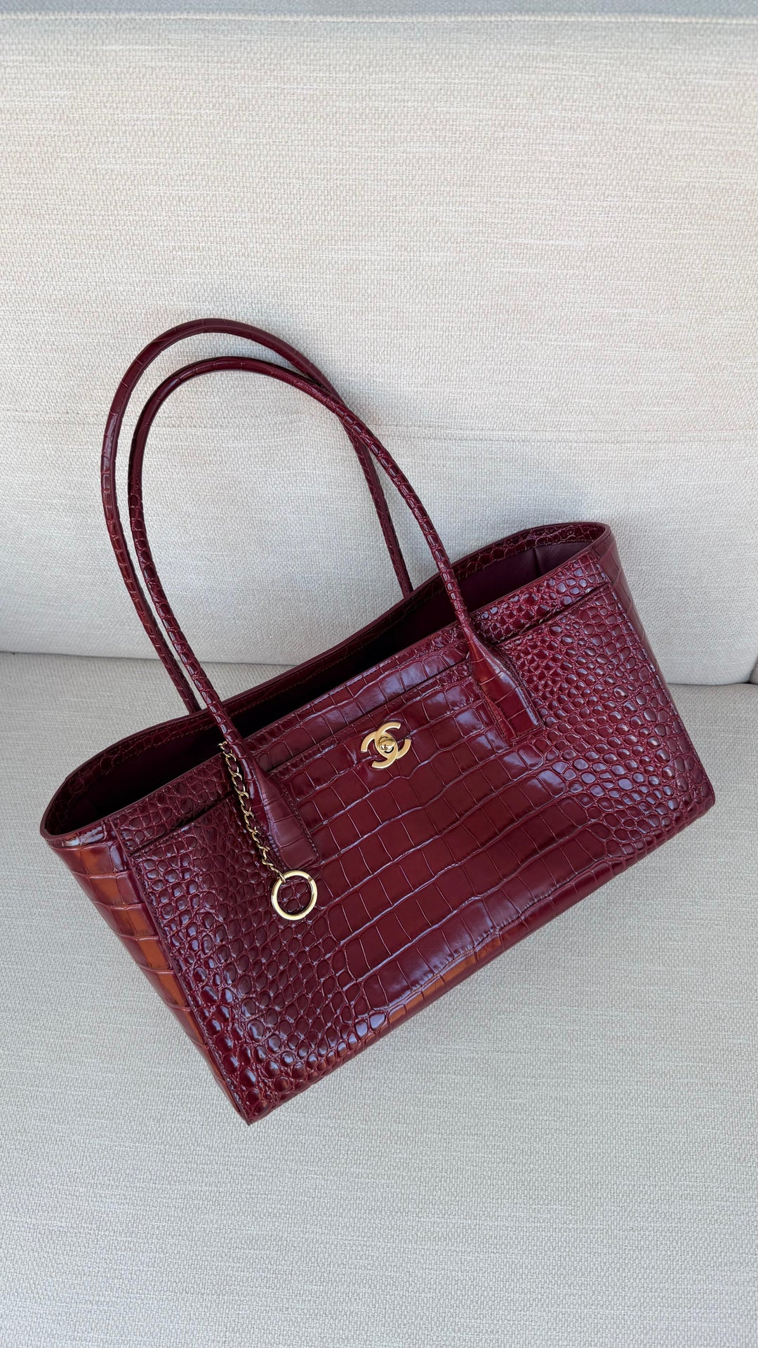 Chanel Small Shopping Bag Crocodile Embossed Calfskin Burgundy 2026