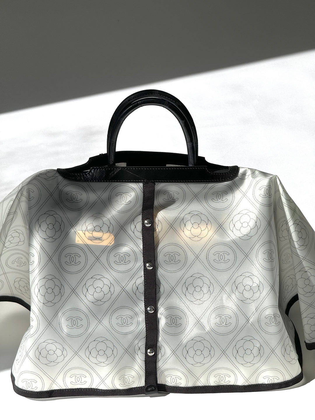 NWT Chanel Camellia Handbag Raincoat – Its A Luv Story