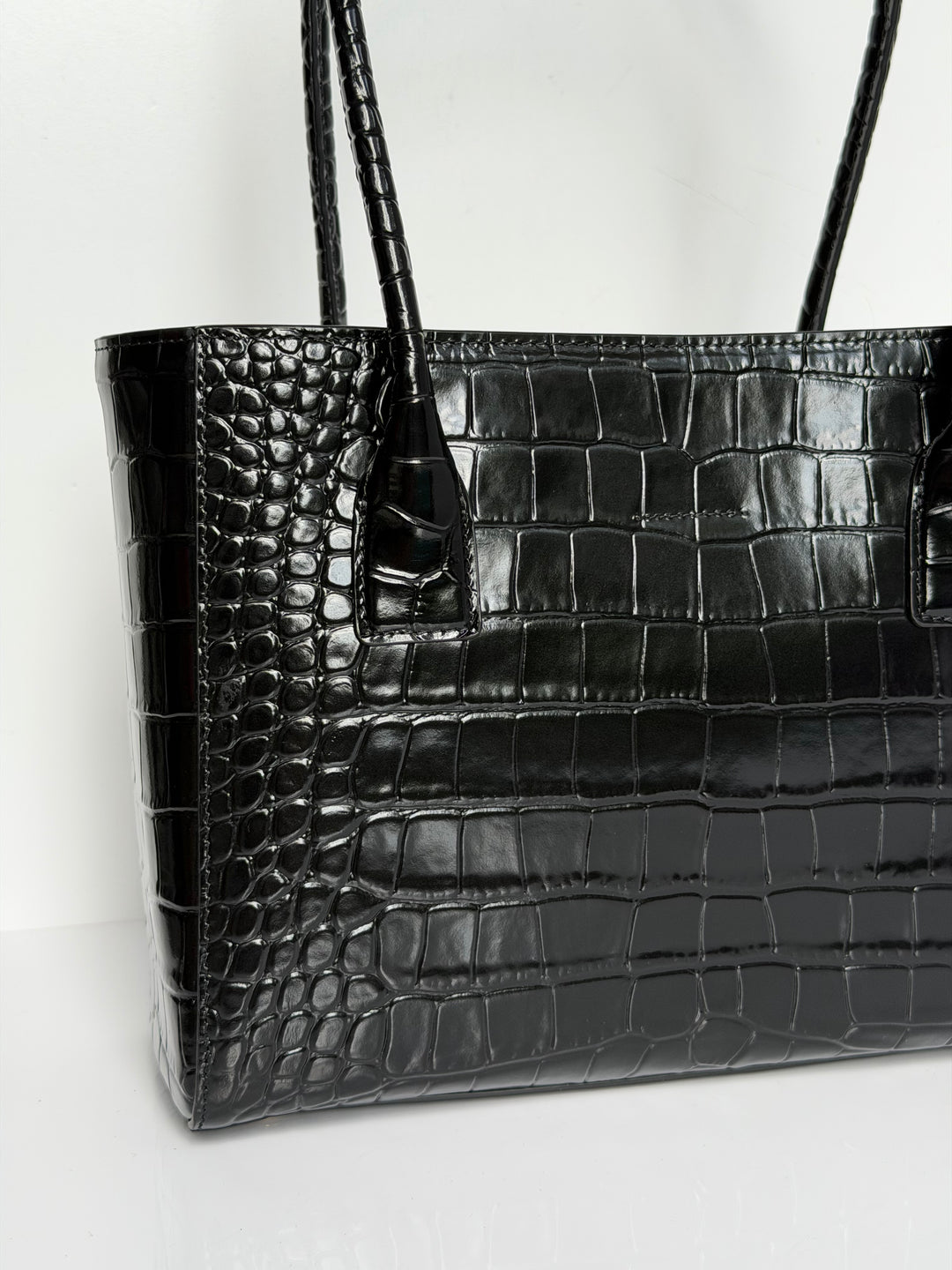 Chanel Mini Shopping Bag Crocodile Embossed Calfskin Black 2026