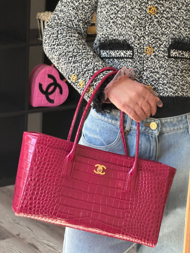 Chanel Small Shopping Bag Crocodile Embossed Calfskin Pink 2026