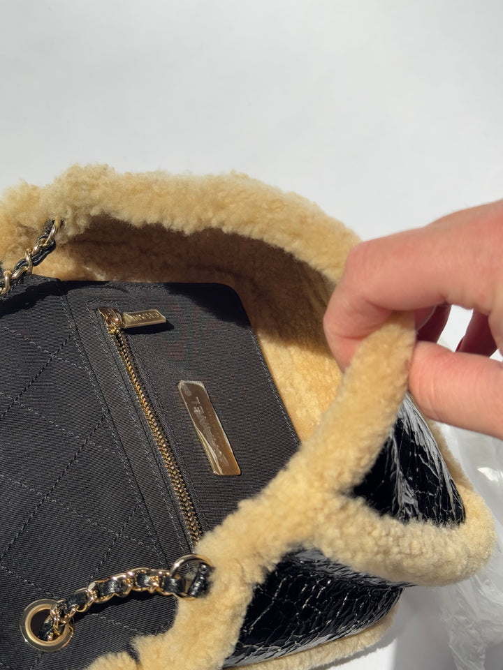 Chanel Black Shiny Crumpled Sheepskin and Shearling Mania Flap