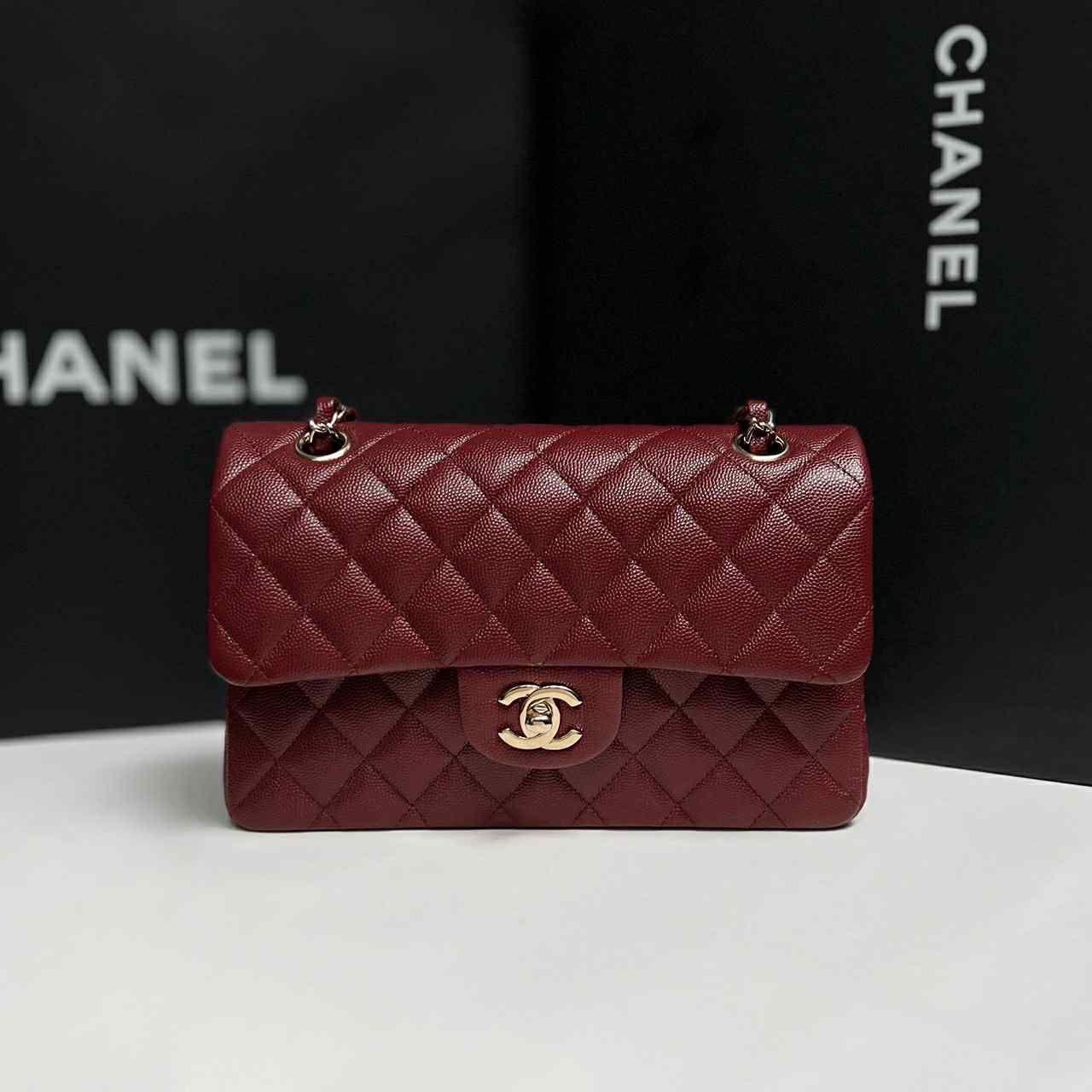 Chanel 19b Burgundy Small Caviar Classic Flap