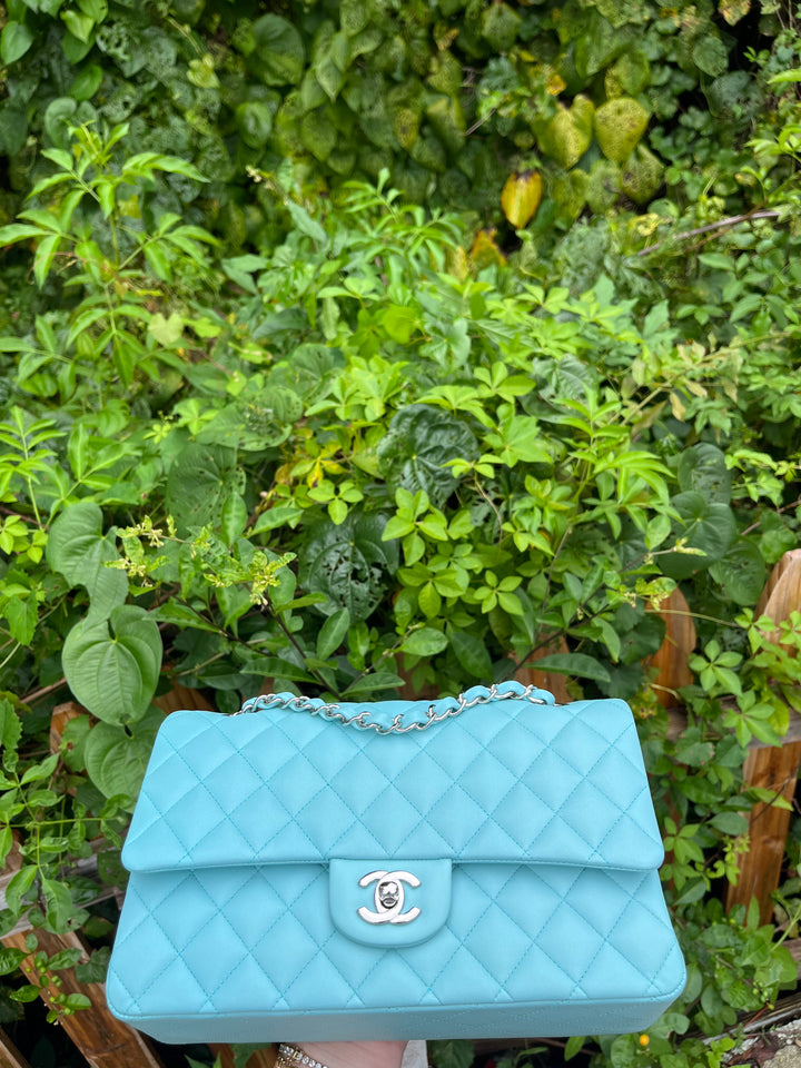 Chanel 2019 Tiffany Lambskin Medium Flap Bag