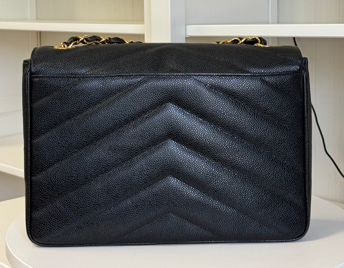 CHANEL VINTAGE BLACK CAVIAR CHEVRON JUMBO FLAP