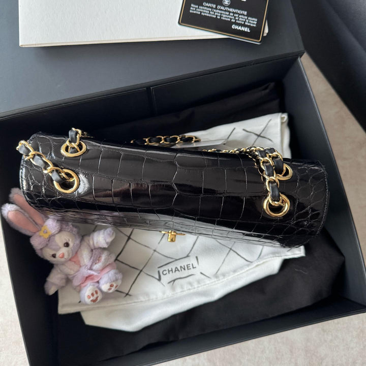 Chanel Medium Classic Flap Bag Alligator Black Gold Hardware 2019
