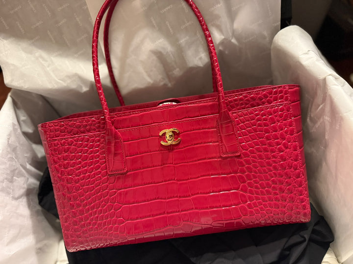 Chanel Small Shopping Bag Crocodile Embossed Calfskin Pink 2026
