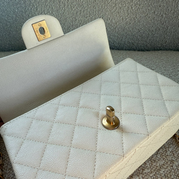 Chanel Mini Top Handle Flap Ivory Caviar Matte Gold Hardware 2021