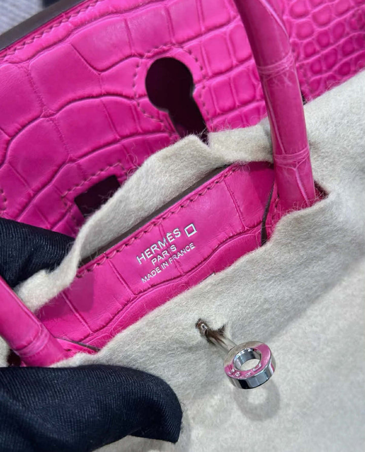 Hermès Birkin 25 Matte Alligator Rose Shocking Palladium Hardware