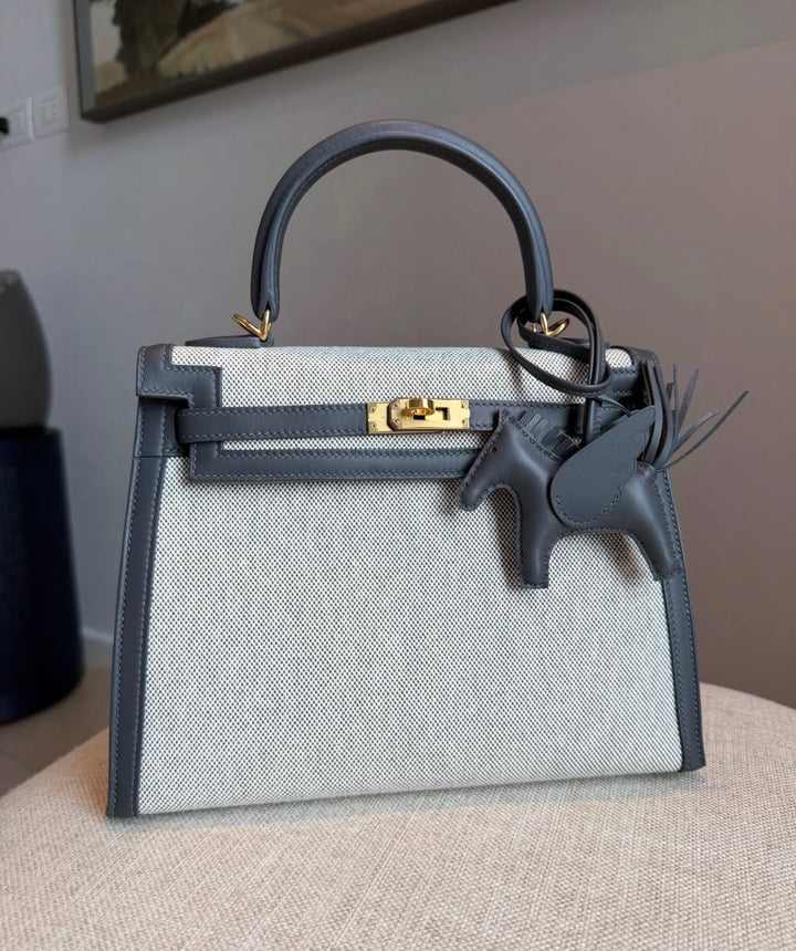 Hermès Limited Edition Ardoise Swift and Ecru Toile Kelly 25 Sellier Gold Hardware 2025