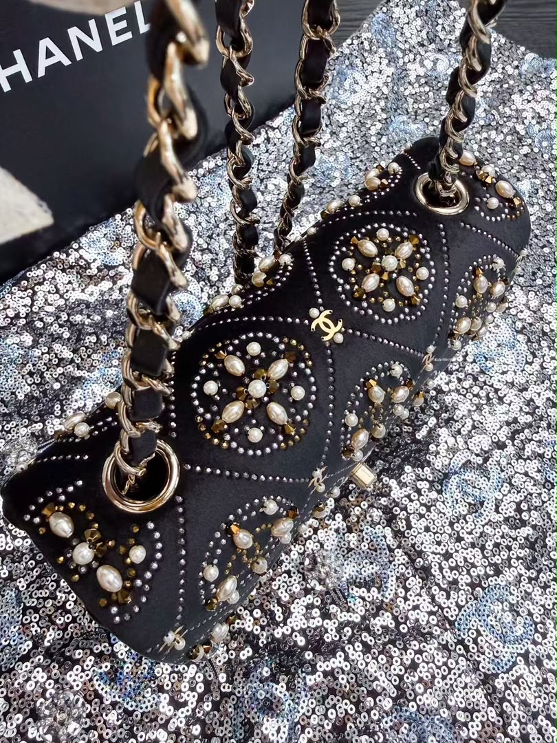 Chanel Pearl Strass CC Velvet Mini Flap Bag Black Velvet Light Gold Hardware 2021