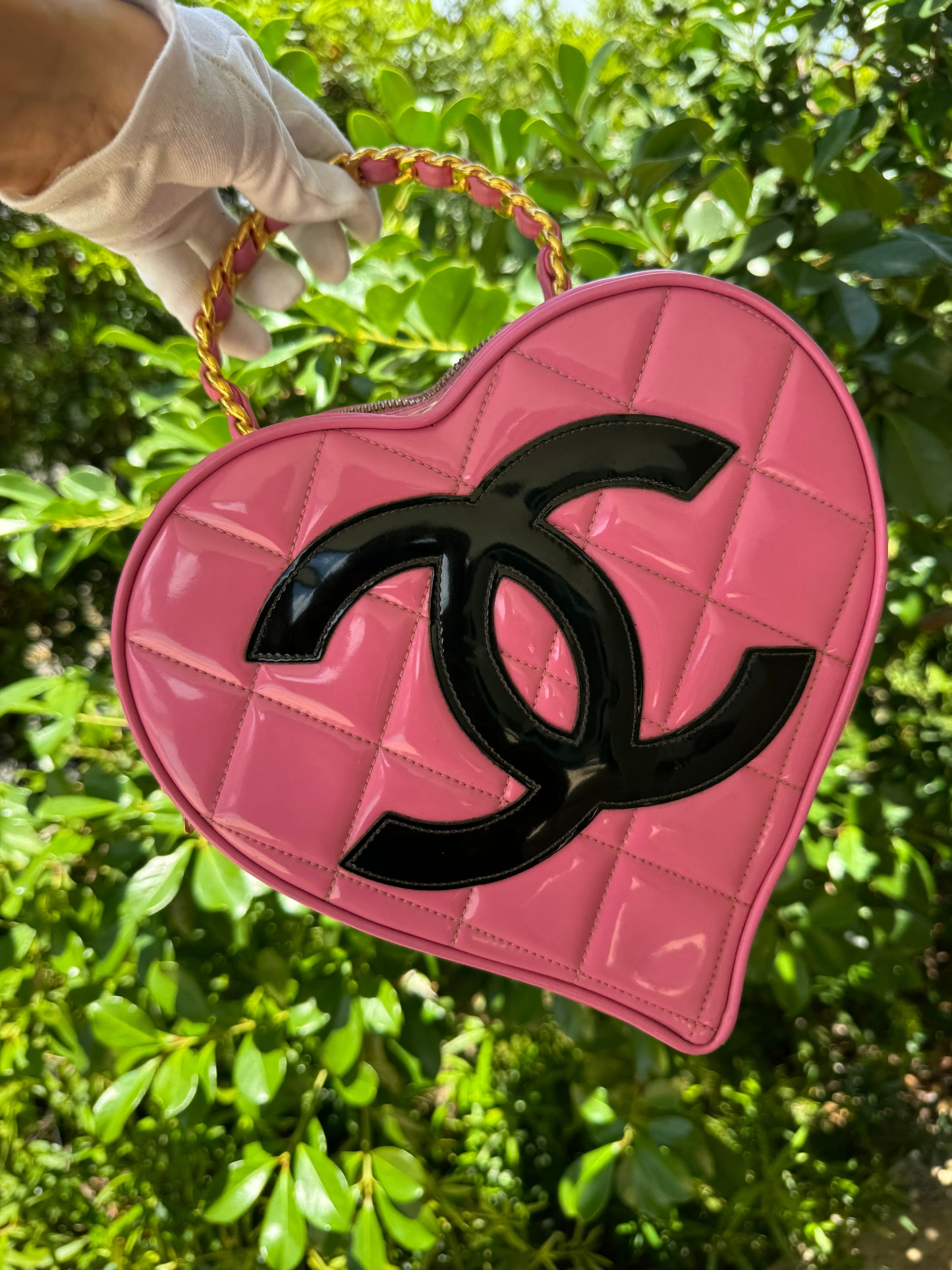 Chanel 1995 CC Pink Heart Vanity Bag