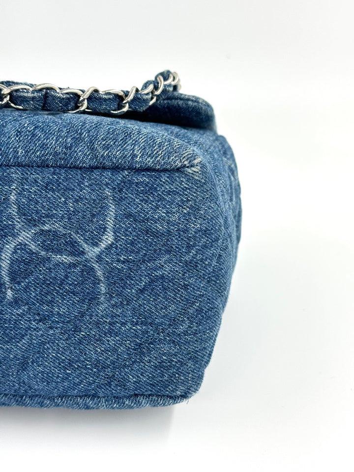 Chanel Jumbo Denim CC Flap Bag
