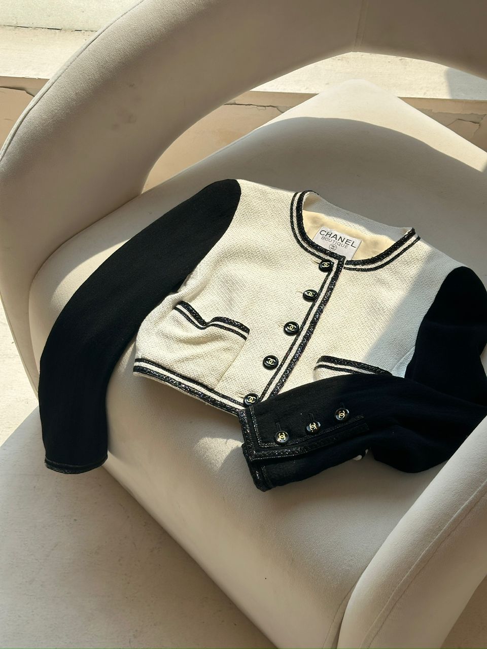 Chanel 1995 Black & White Cropped Jacket