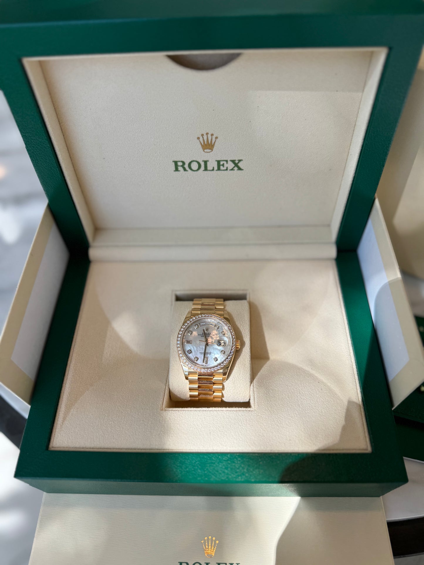 Rolex Day-Date 36mm Yellow Gold MOP Diamond Watch