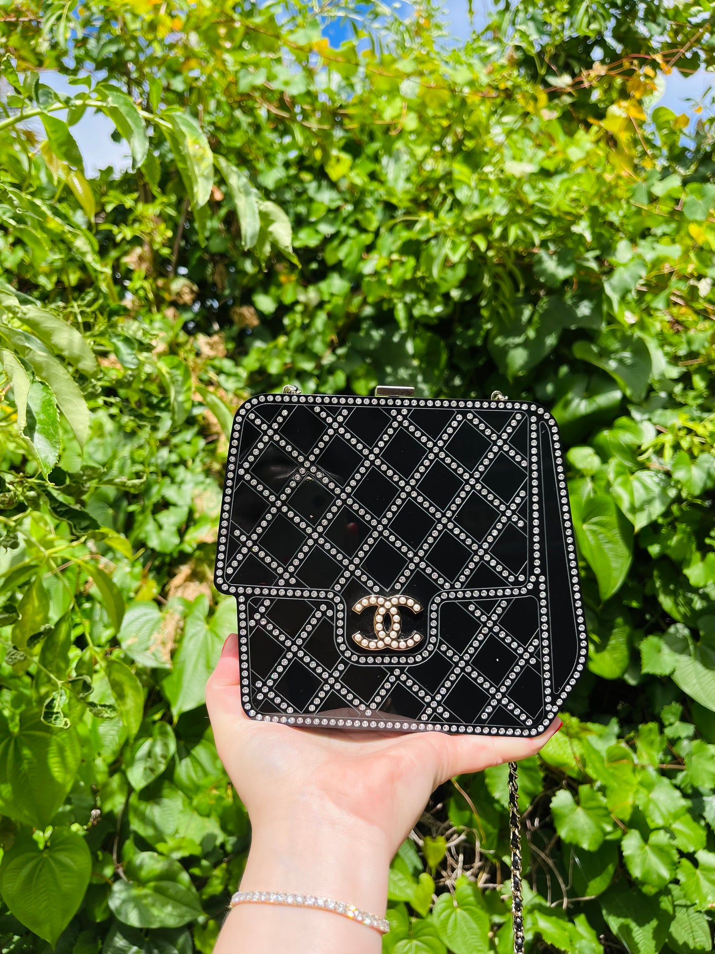 Limited edition Chanel Runway Black Resin Crystal Pearl Evening Clutch Shoulder Box