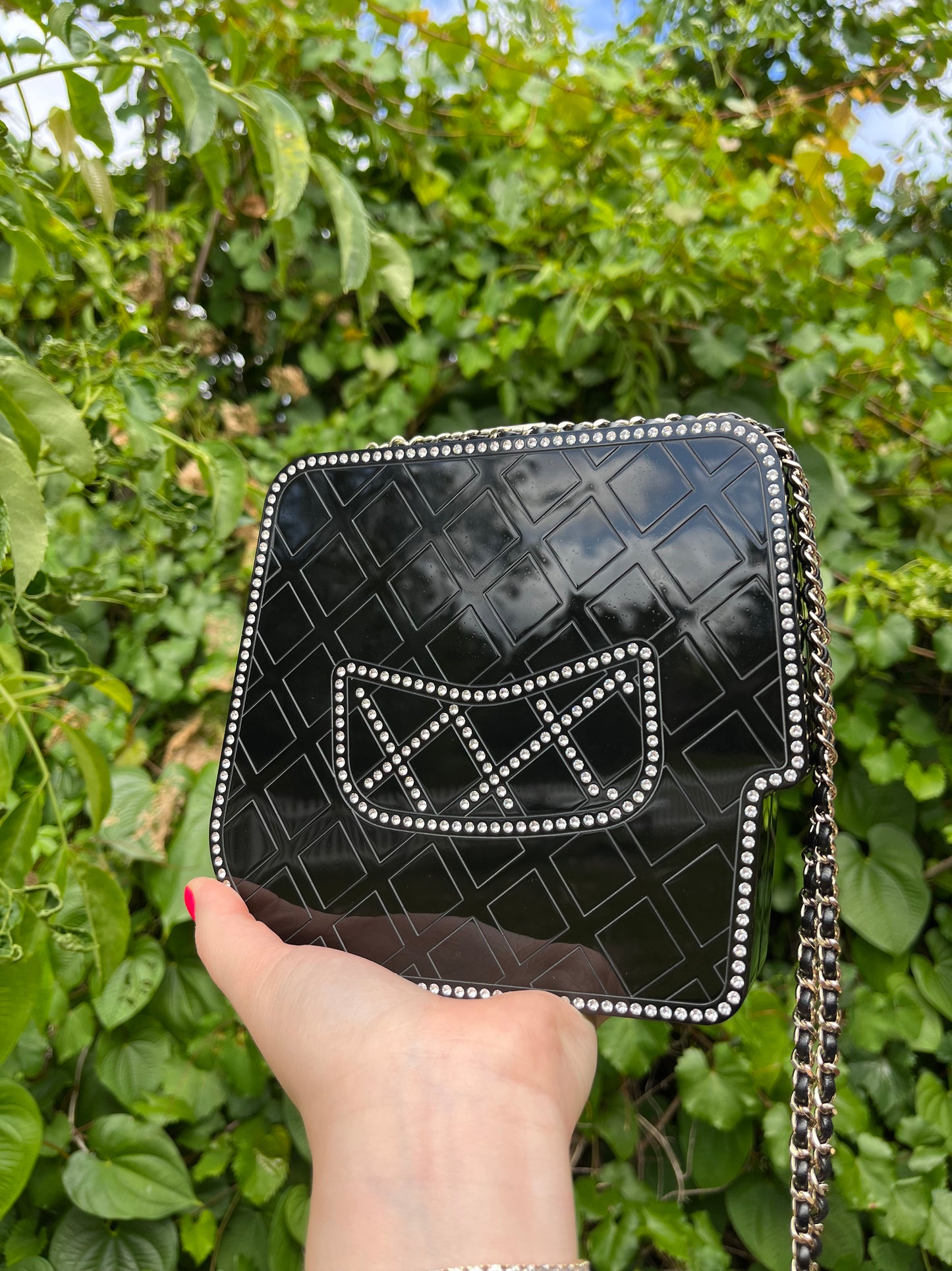 Limited edition Chanel Runway Black Resin Crystal Pearl Evening Clutch Shoulder Box