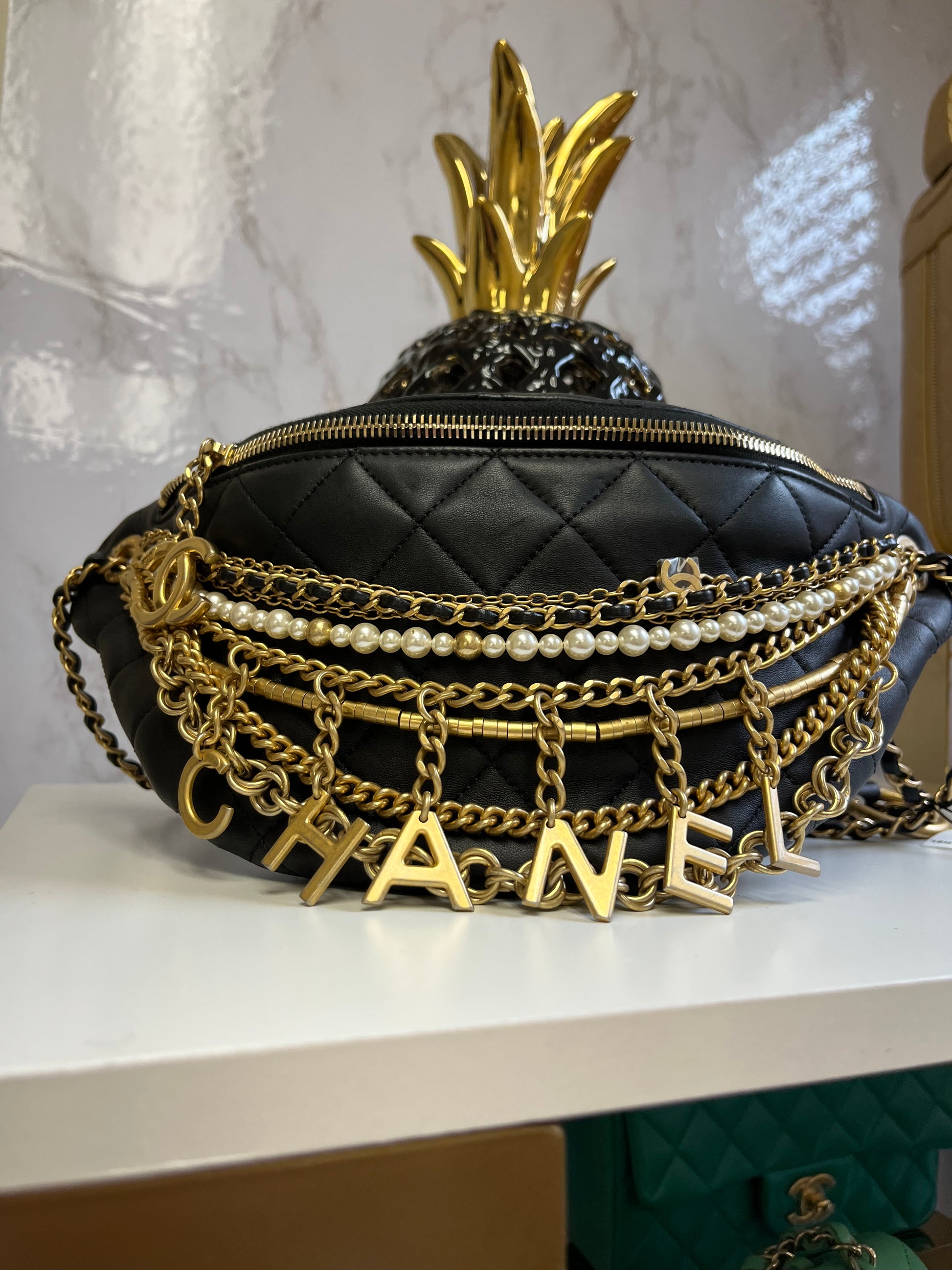 Limited 19A Chanel All About Chains Black XL Waist Bag Fanny Pack – Boutique  Patina