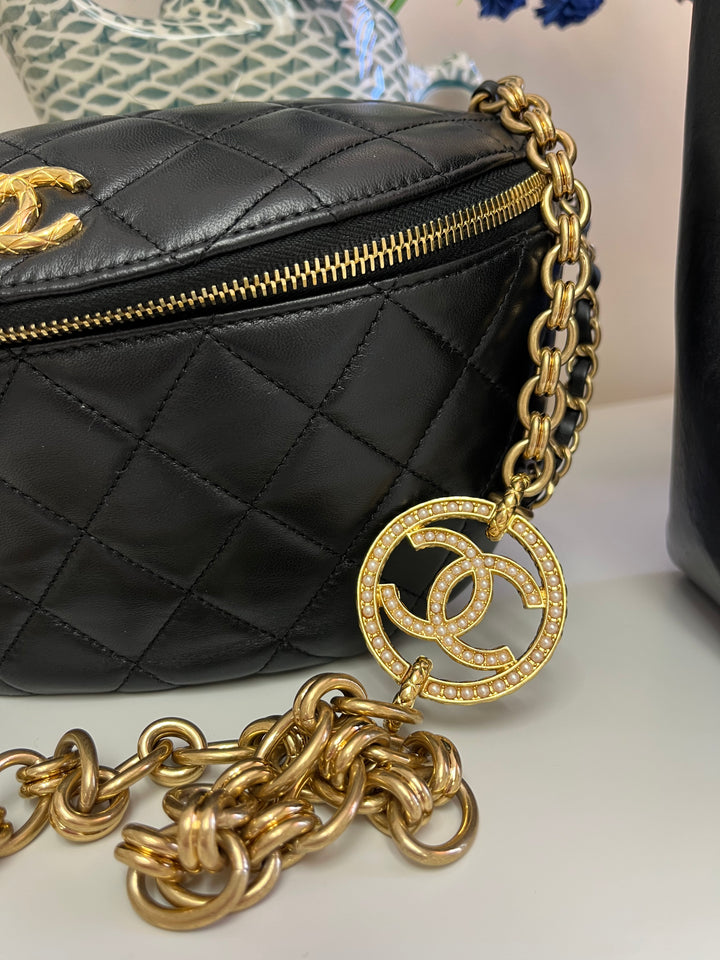 Chanel 2022 Jewell Belt Bag