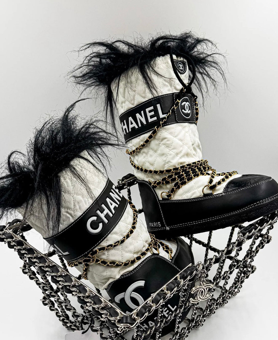 Chanel Apres Ski Moon Boots Black White 1993