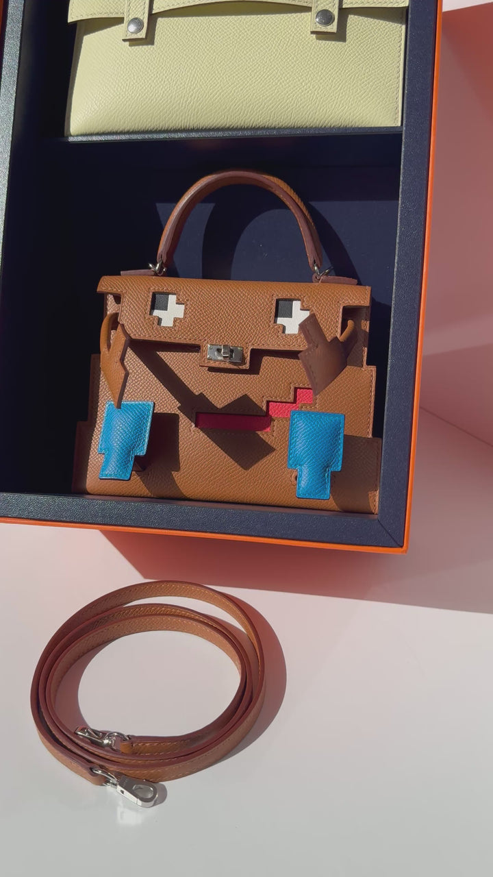 Hermes "Quelle Idolle" Gold Picto Kelly Doll