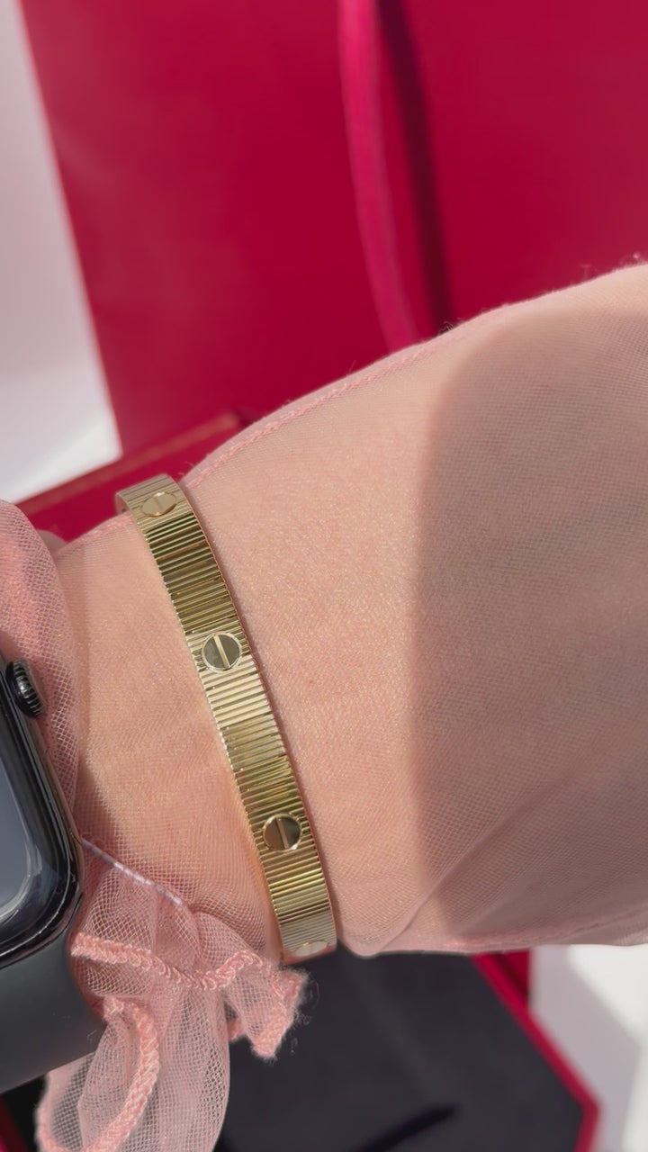 Cartier LOVE Unlimited Flexible Bracelet 18K Yellow Gold