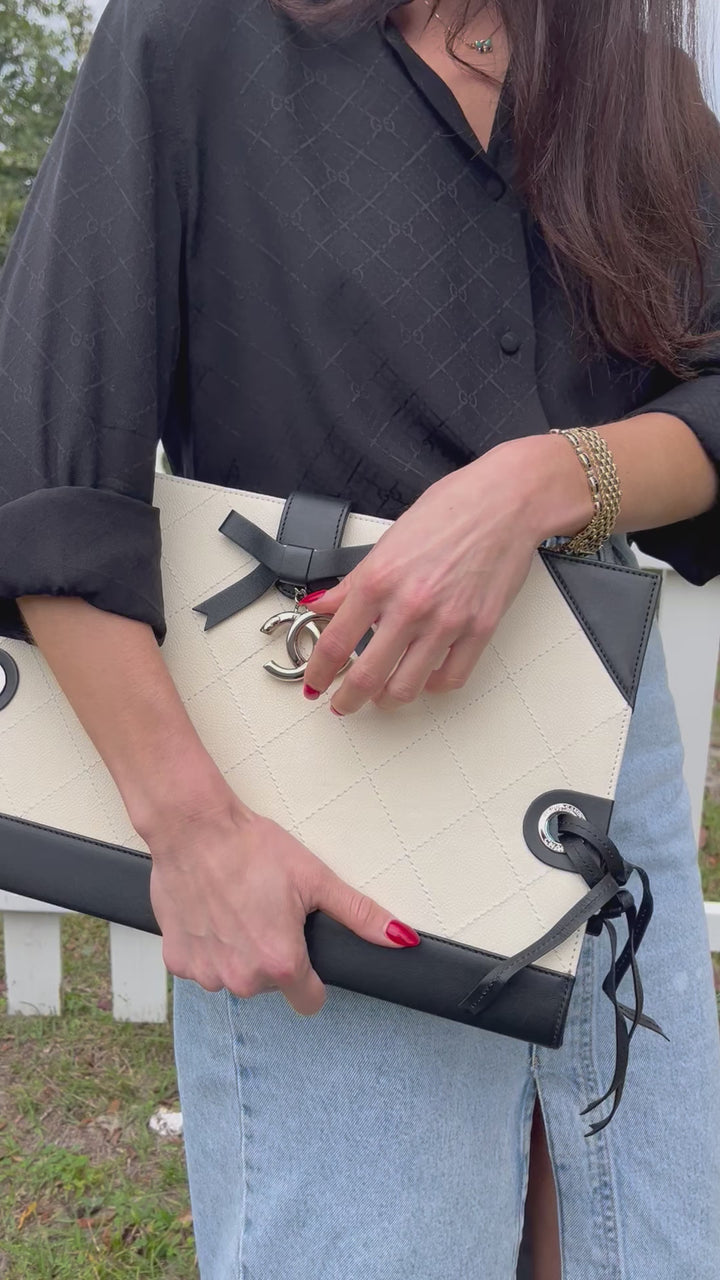 CHANEL CAVIAR LEATHER PORTFOLIO CLUTCH BAG