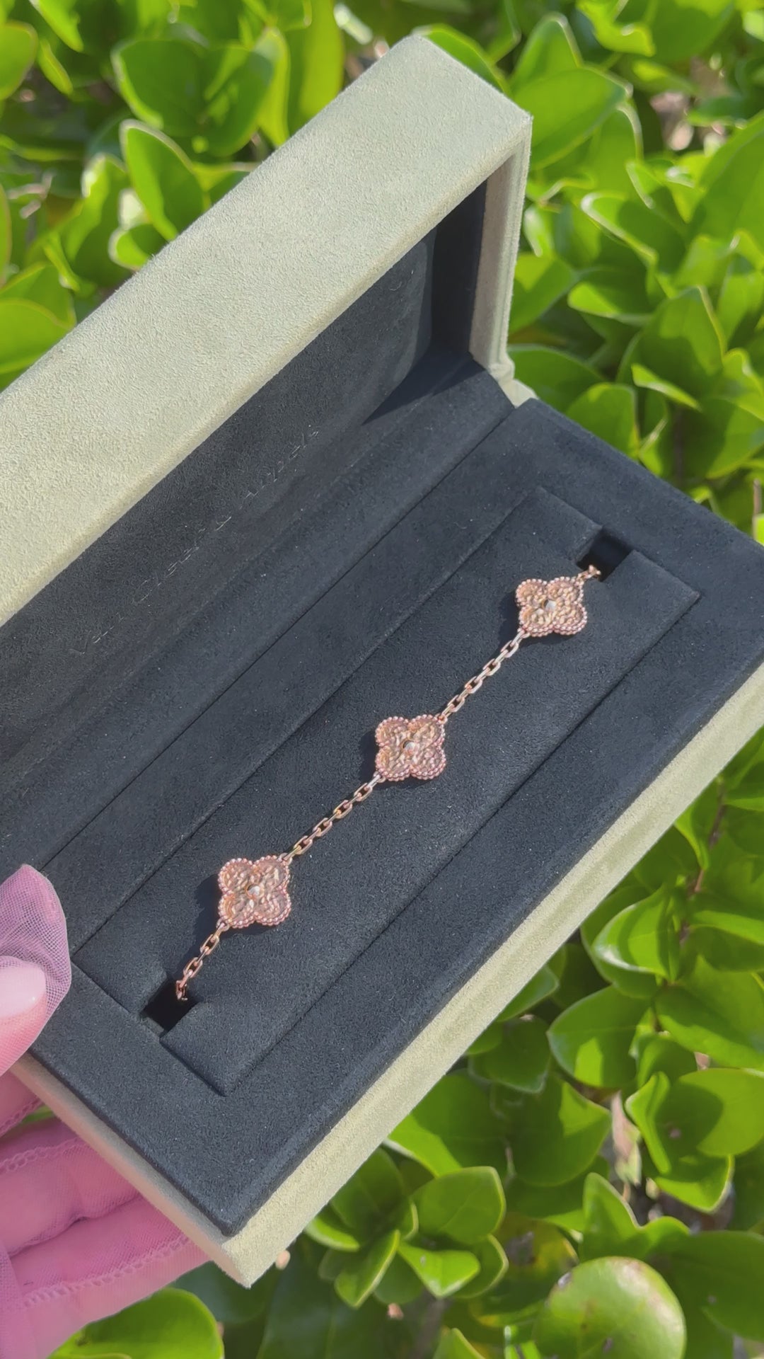 Van Cleef & Arpels Vintage Alhambra 5 Motifs Bracelet 18K Rose Gold