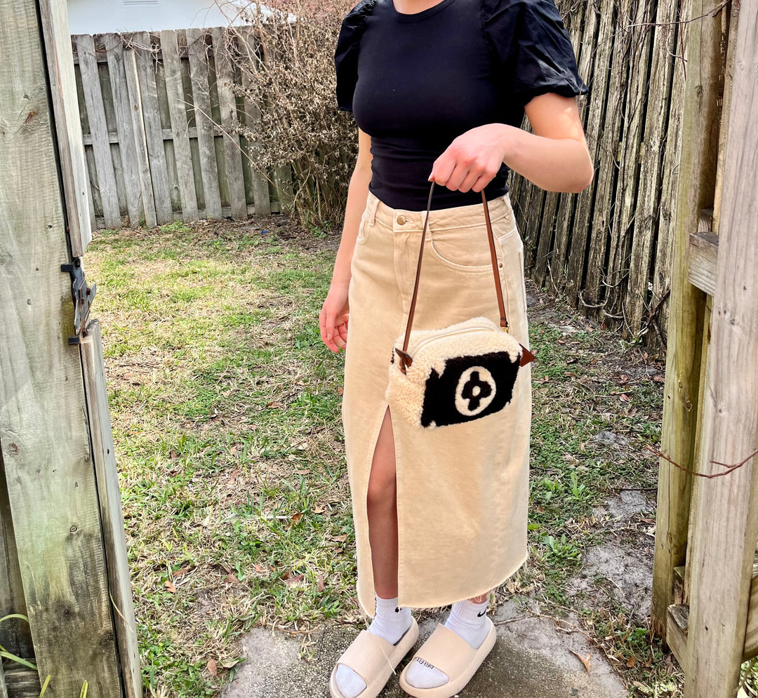 Louis Vuitton 2019 Monogram Teddy Beach Pouch