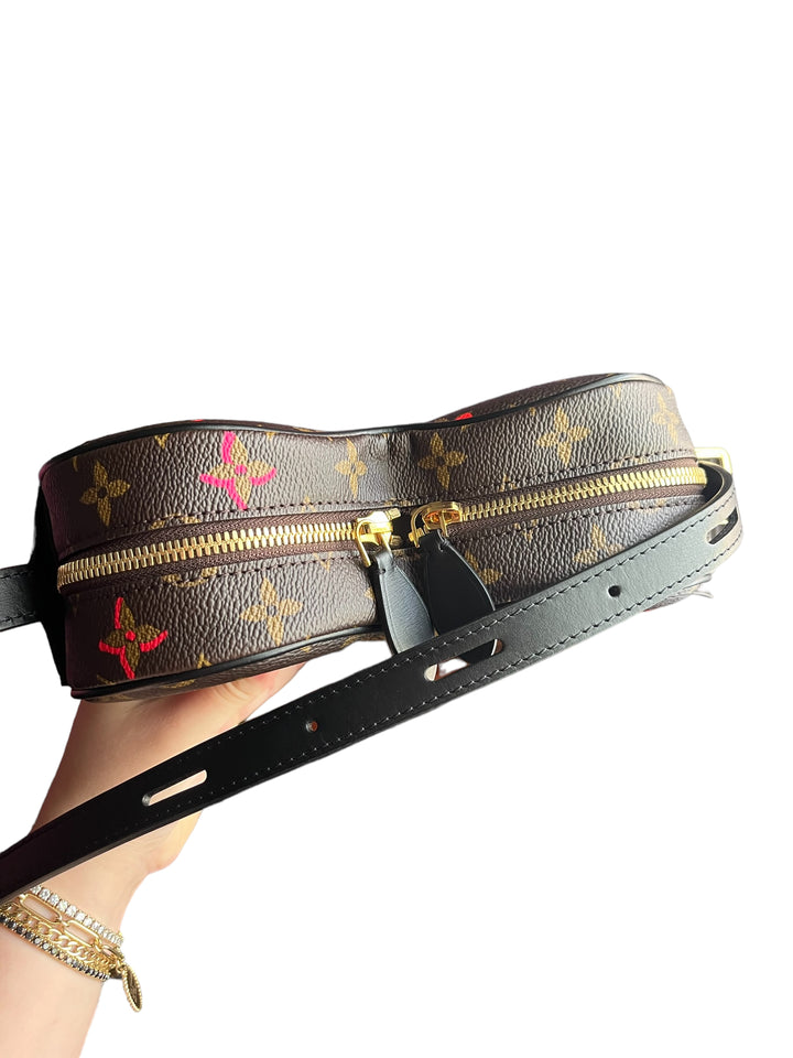 Louis Vuitton 2021 Limited Edition Heart Bag