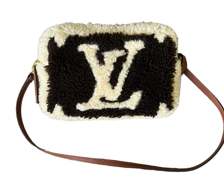 Louis Vuitton 2019 Monogram Teddy Beach Pouch