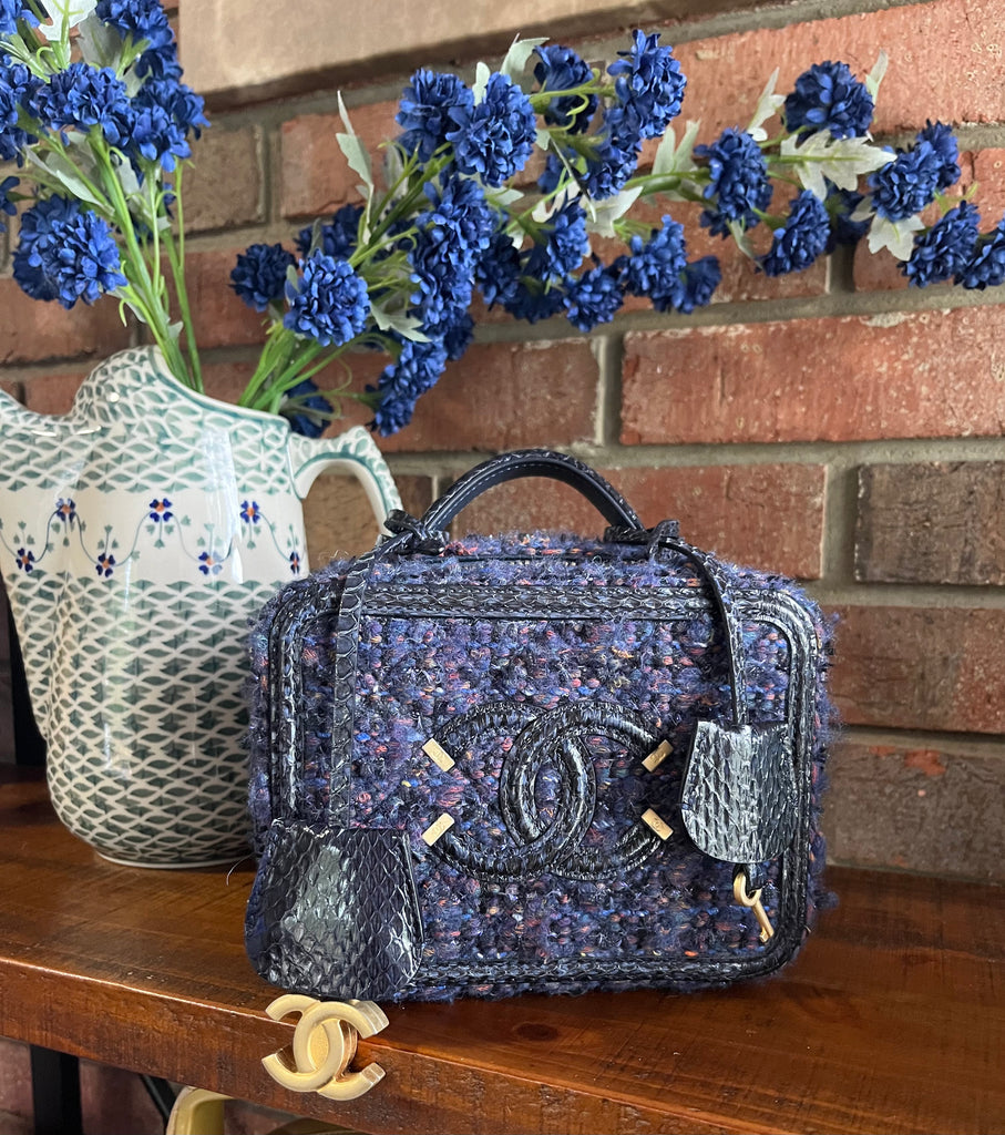 Chanel Small Tweed Snakeskin Quilted CC Filigree Vanity Case Navy