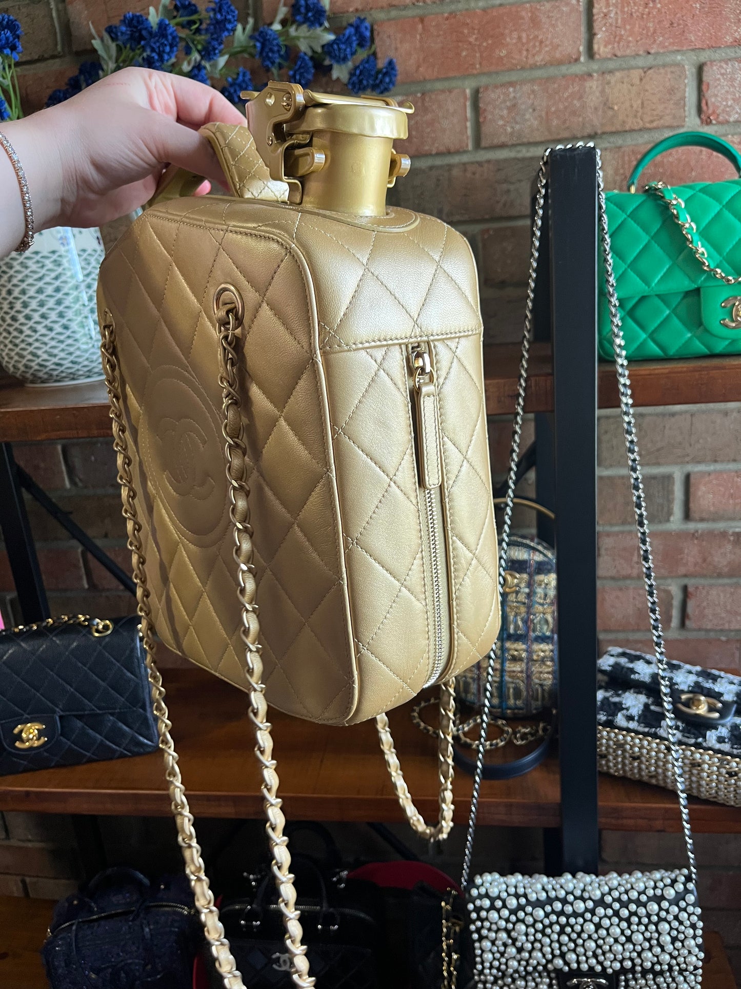 Love It or Hate It: Chanel's Cruise 2015 Gold Petrol Can Bag - BagAddicts  Anonymous